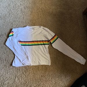 Long sleeve crop